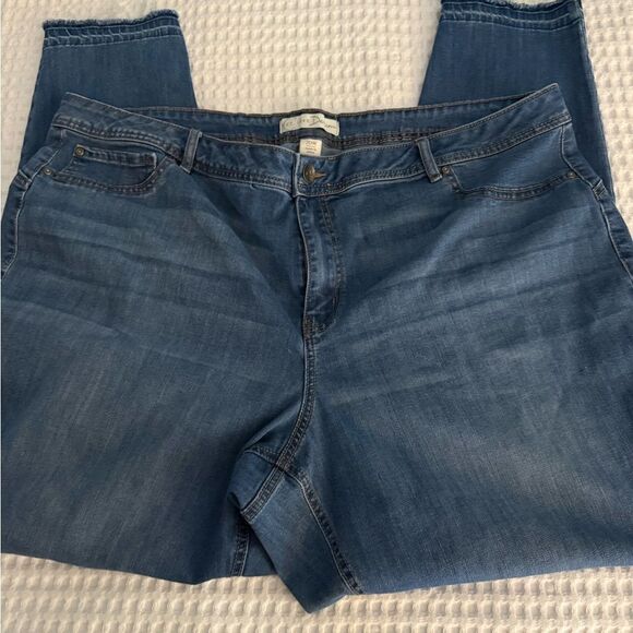 C Est. 1946 Denim - C EST. 1946 Denim Classic Blue Skinny Jeans for Women